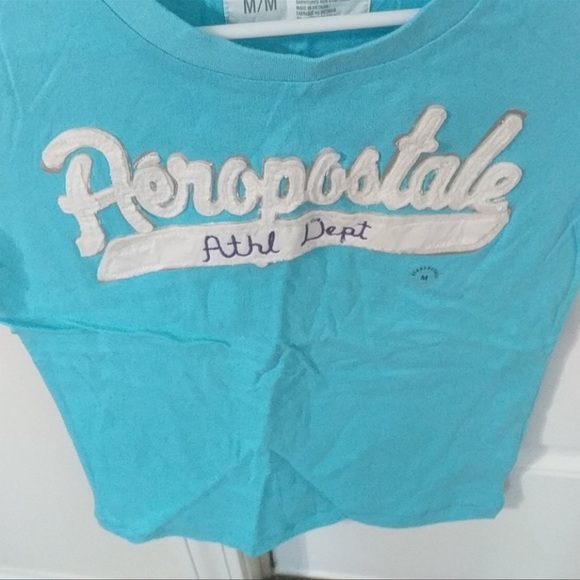 Women’s baby blue Aeropostale short sleeve shirt - Picture 3 of 4